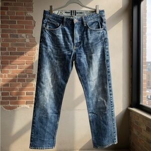 TOMMY HILFIGER  ORIGINAL AMERICAN DENIM 32W 30L MEDIUM WASH